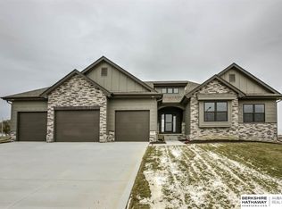 10007 S 187th St, Omaha, NE 68135