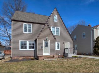 3577 Bendemeer Rd, Cleveland Heights, OH 44118
