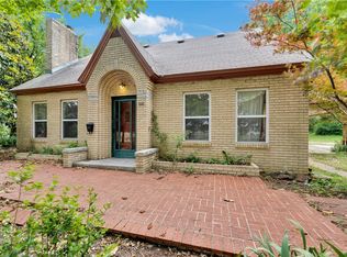 320 S Pleasant St, Springdale, AR 72764