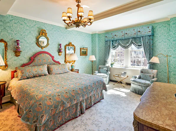 30 East 72nd Street image 12 of 17