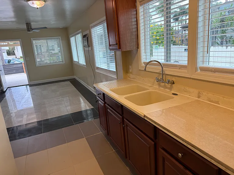 4862 Palm Ave — Photo 27