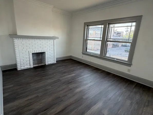 13375 Madison Ave APT 2, Lakewood, OH 44107