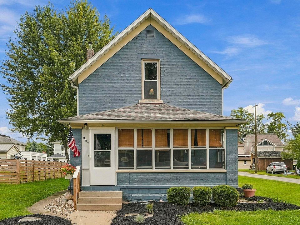1st image of 907 Poplar St