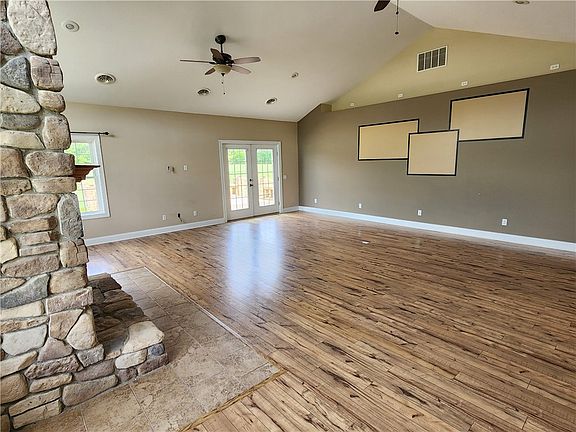 4th image of 5927 E 1200th Ave