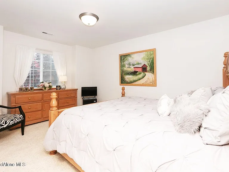 6113 N La Rochelle Dr — Photo 11