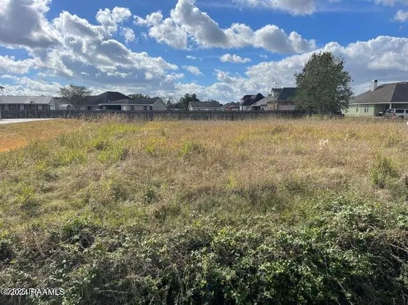 931 Duhon Rd, Lafayette, LA 70506