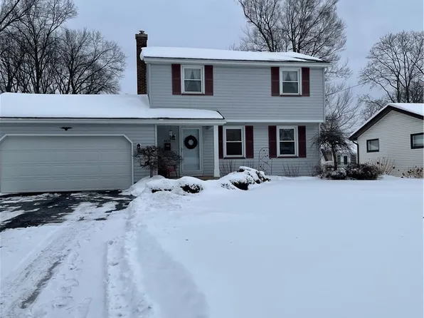 4614 Deopham Green Dr, Youngstown, OH 44515