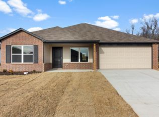 215 Baldwin Dr, Beebe, AR 72012