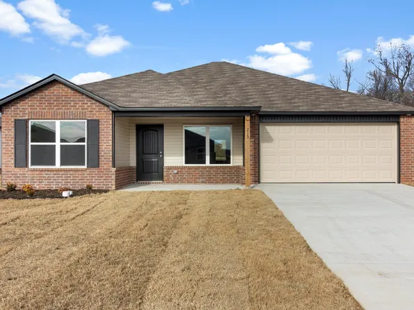 215 Baldwin Dr, Beebe, AR 72012
