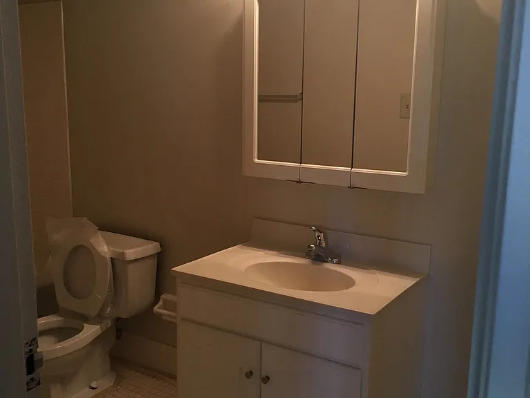 Autumn Ridge Apartments — Photo 43