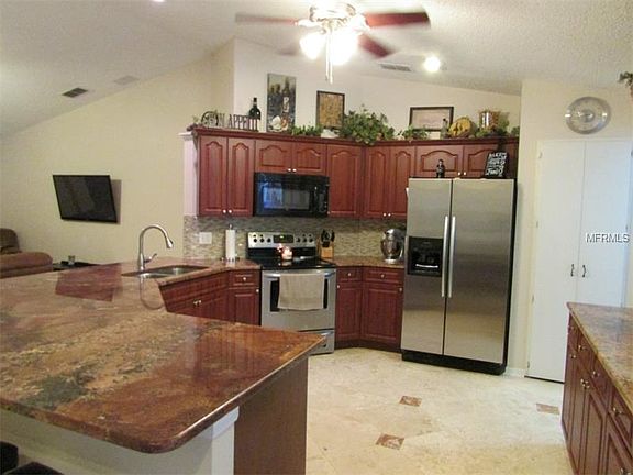 5th image of 6521 Steeplechase Dr