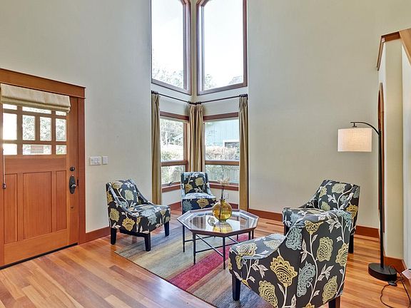 5th image of 2710 Placer St