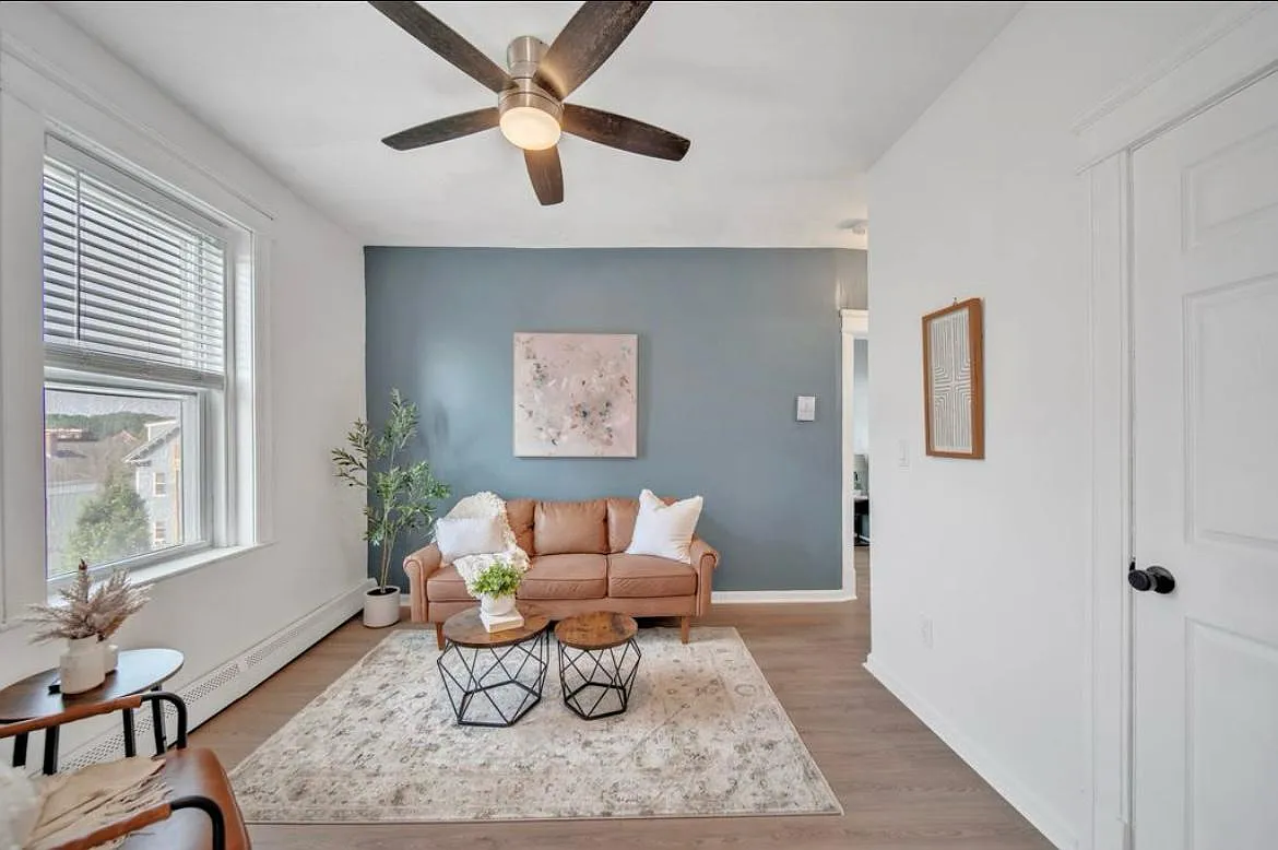 29 Irving St — Photo 1