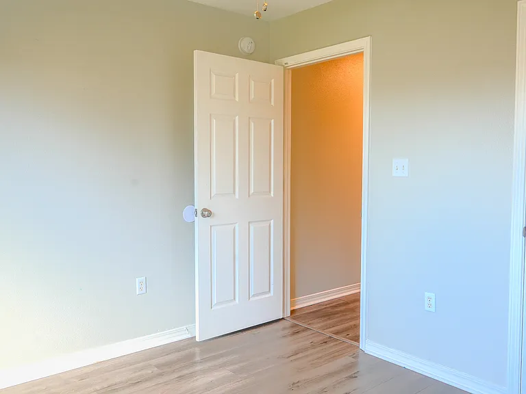 guest bedroom 2