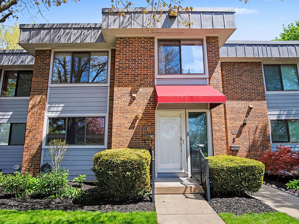 1st image of 2454 W Collier Ave SE #101