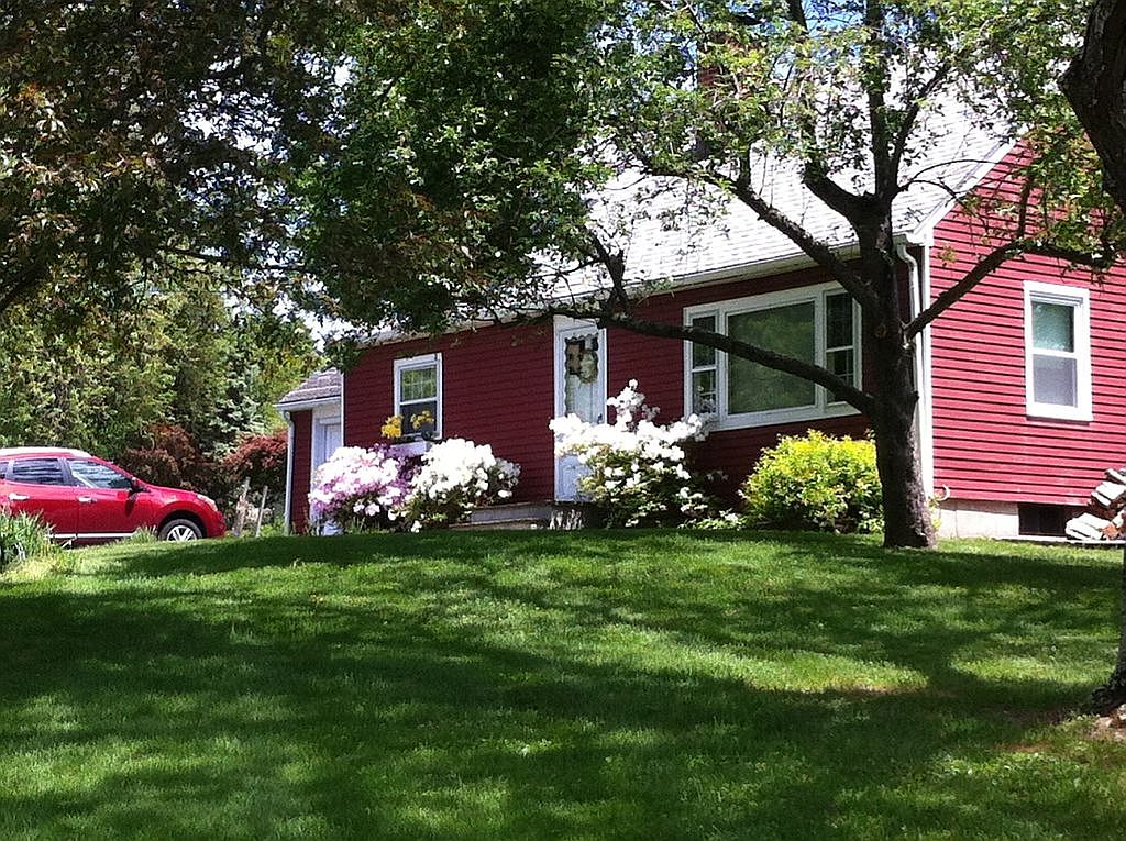 9 Taunton Lake Dr, Newtown, CT 06470 Zillow