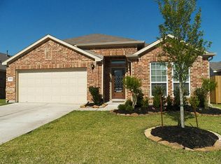 4526 Castleview Dr, Baytown, TX 77521