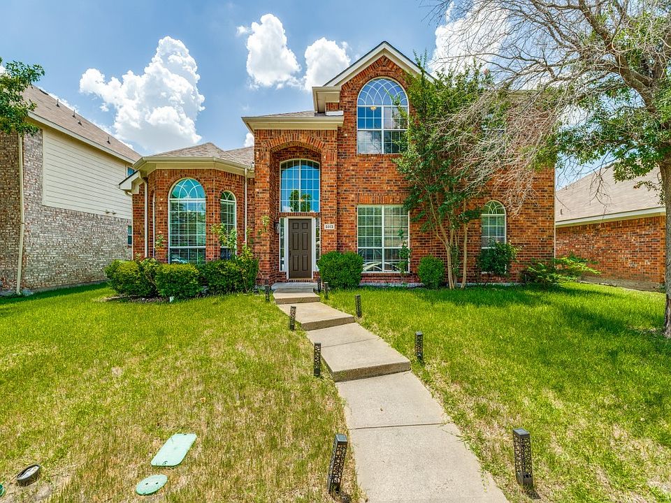1st image of 5913 Vineyard Ln