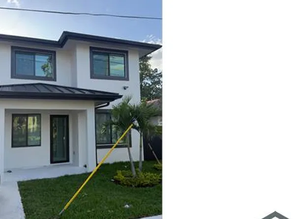 18340 SW 102nd Pl, Miami, FL 33157