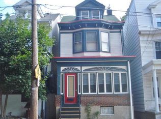 302 S Jackson St, Pottsville, PA