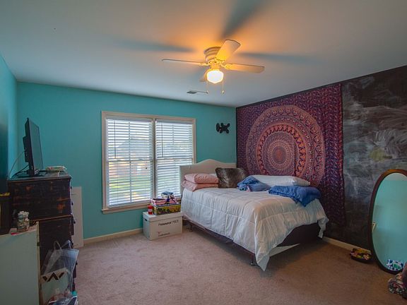 4th image of 3343 Chateau Pointe Blvd