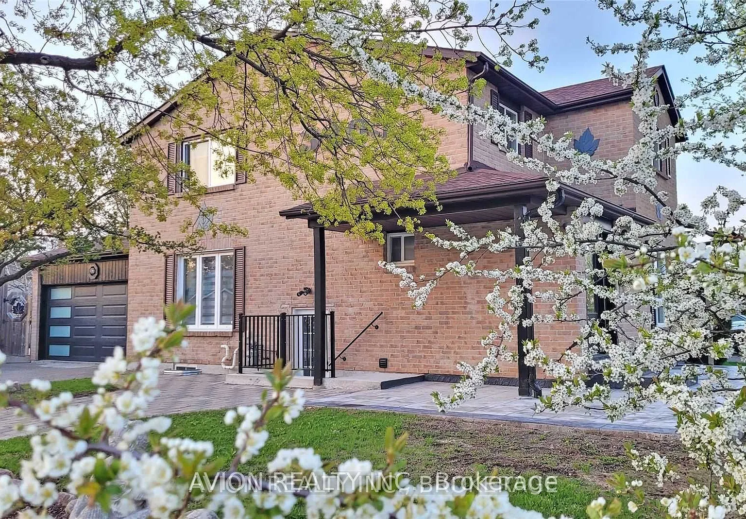 2 bed, $1,800 — Photo 2