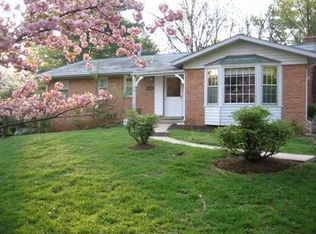 11801 Stonewood Ln, Rockville, MD 20852