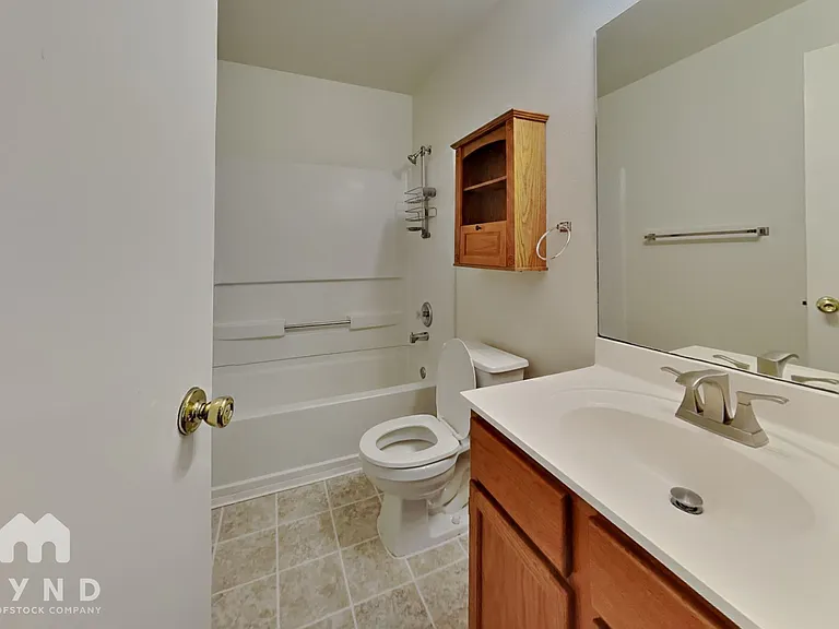4611 Echo Lake Dr — Photo 14
