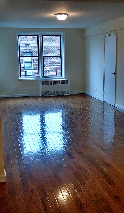 2nd image of 3752 89th St APT 4D