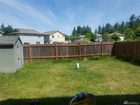 3rd image of 4917 104th Pl NE