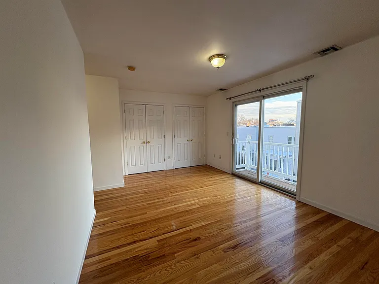 37 Reservoir Ave — Photo 13