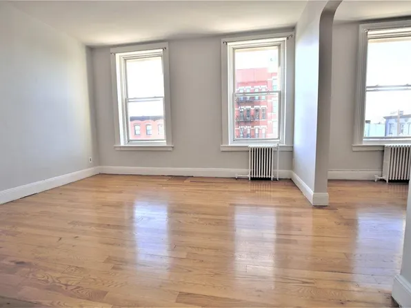 535 Washington St APT 2, Hoboken, NJ 07030