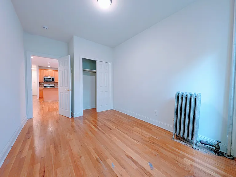 369 Saint Johns Pl #3 — Photo 6