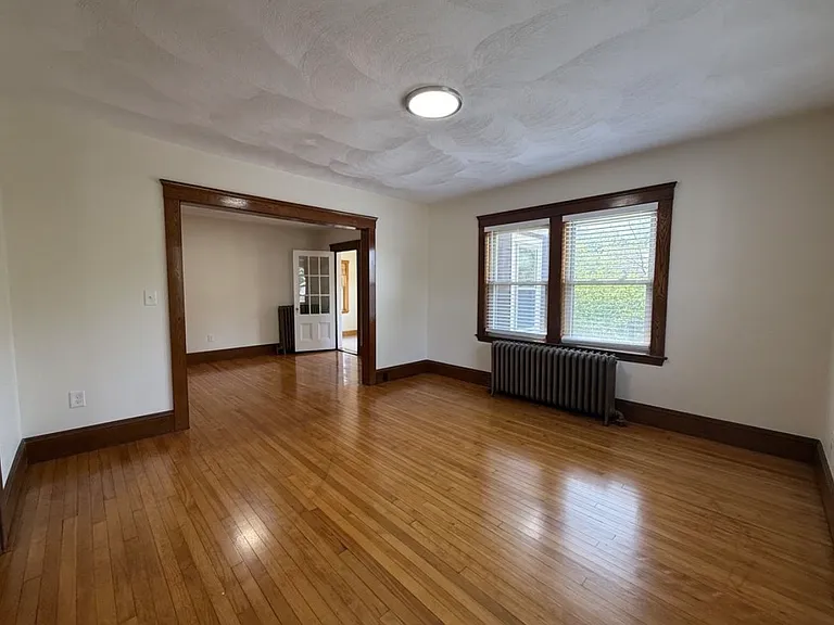 585 High St #2 — Photo 8