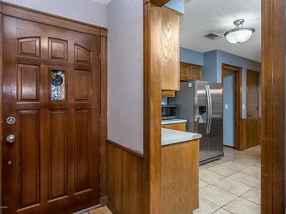 3rd image of 23 Northridge Dr