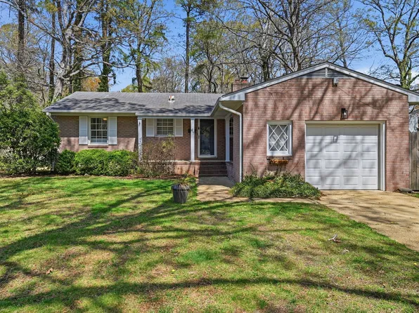 47 Fox Grove Dr, Hampton, VA 23664