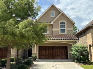 11 Silver Rock Dr, The Woodlands, TX 77375