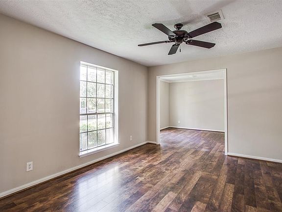 5th image of 12514 Stafford Springs Dr