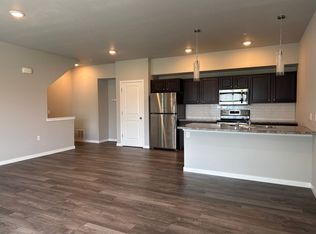 2258 Bison St, Marion, IA 52302