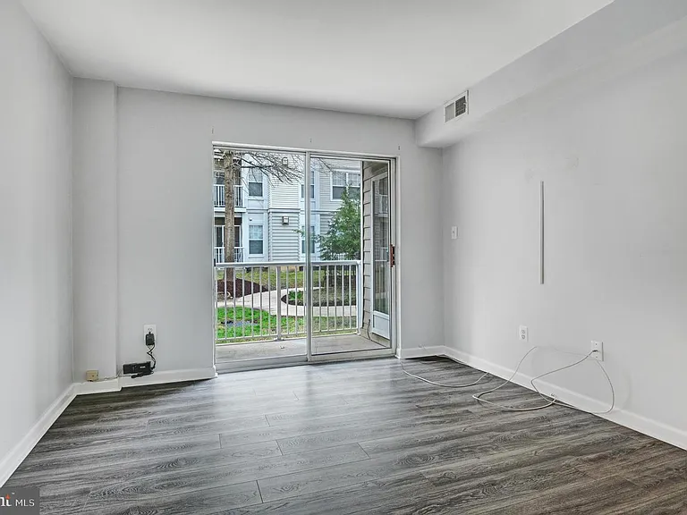 13900 Farnsworth Ln #4102 — Photo 7