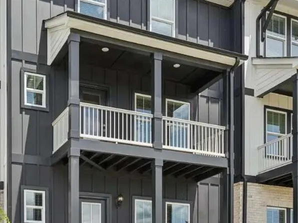 5960 Molo Ln, Cumming, GA 30041