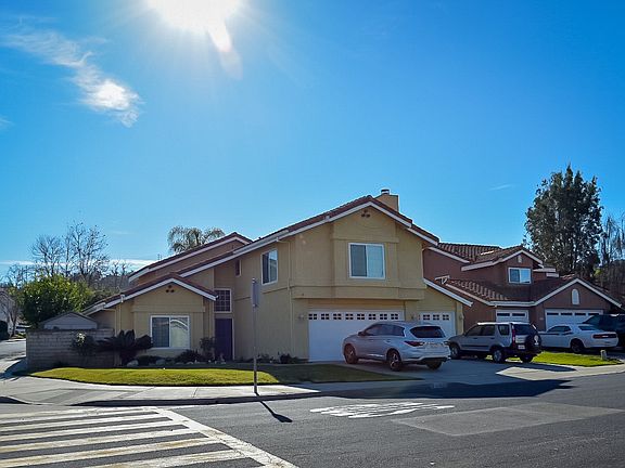 3rd image of 4092 N Cedarpine Ln