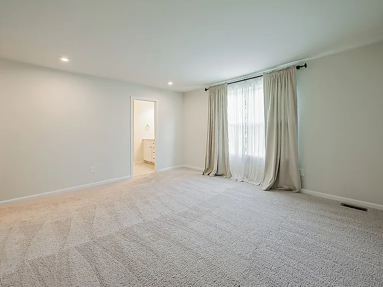 1582 Beachwood Dr — Photo 26