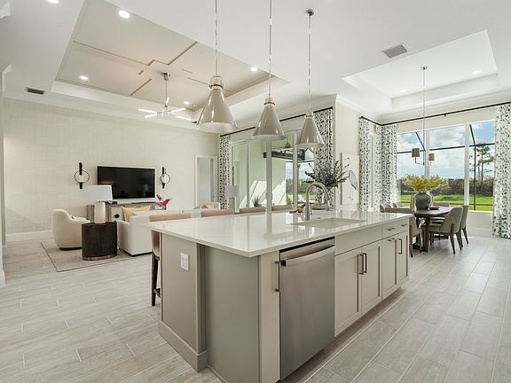 Kitchen to Great Room Dining Callie Model