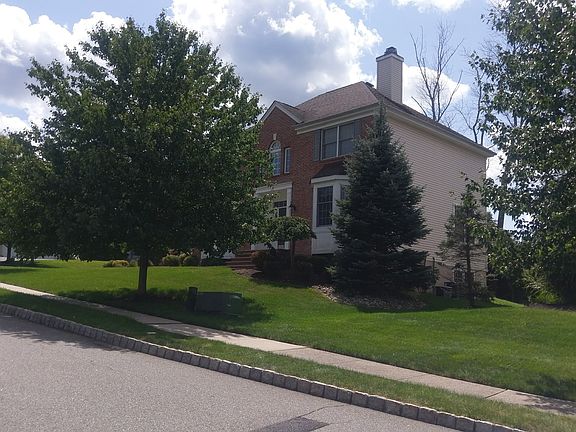 3rd image of 3 Allsop Ct