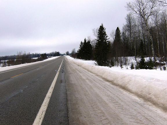 4th image of 18584 State Highway M28