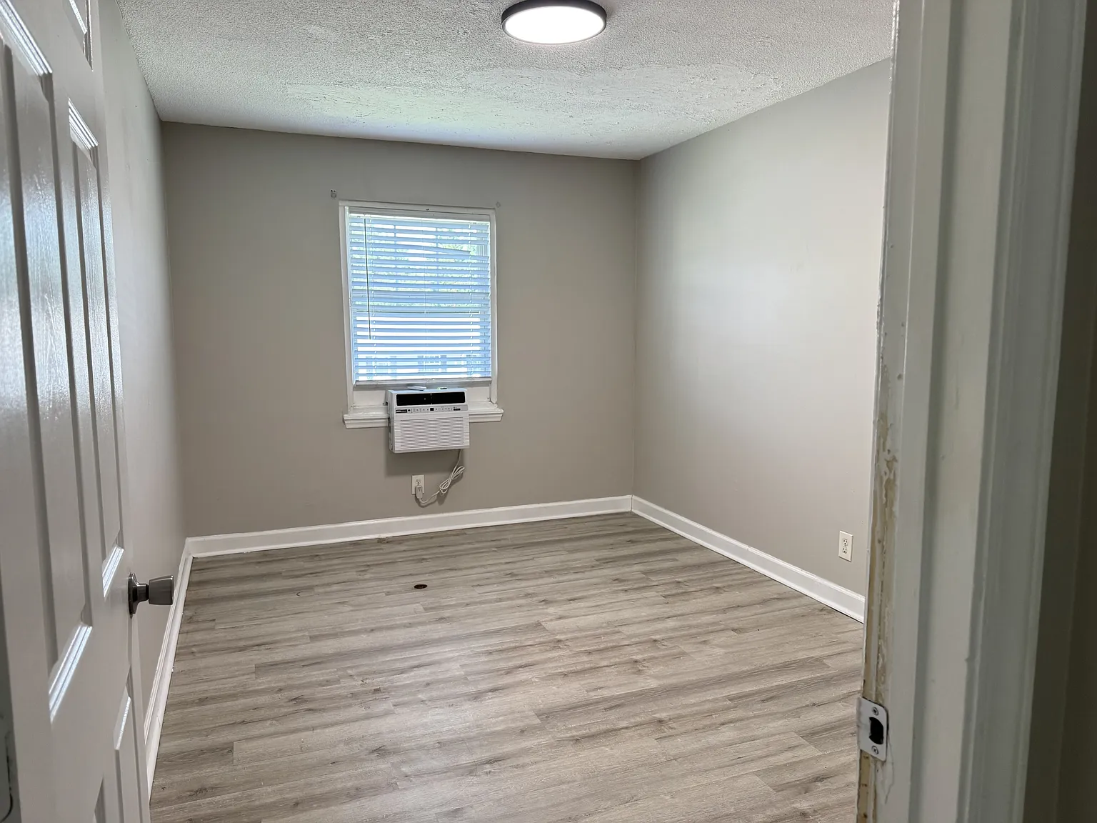1410 Brewer Road - 1420-D — Photo 4