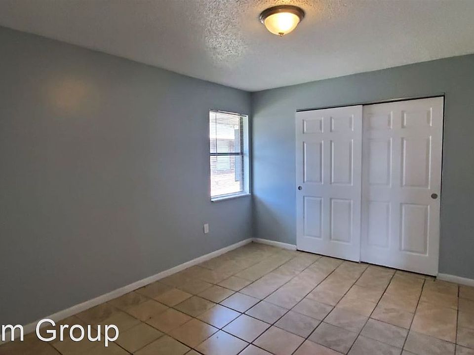 1st image of 2572 Chestnut Woods Dr