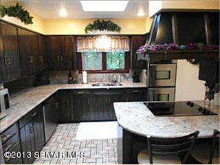 3rd image of 1420 Canterbury Pl SE