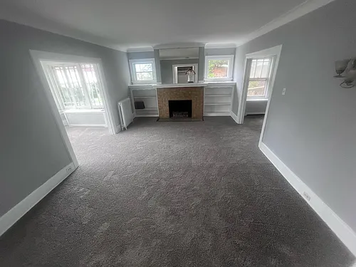 1213 Vine St Photo 1